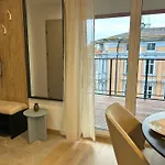 Przy Rynku Z Tarasem I Parkingiem - Blisko Prezero Arena Apartament