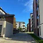 Przy Rynku Z Tarasem I Parkingiem - Blisko Prezero Arena